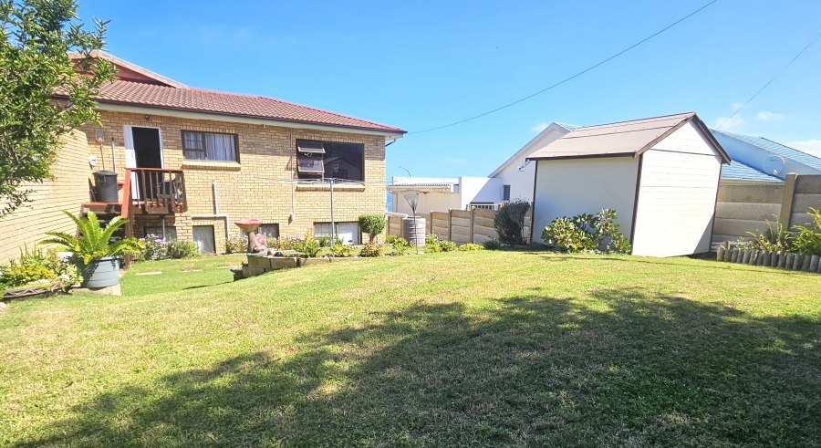 3 Bedroom Property for Sale in Dana Bay Western Cape